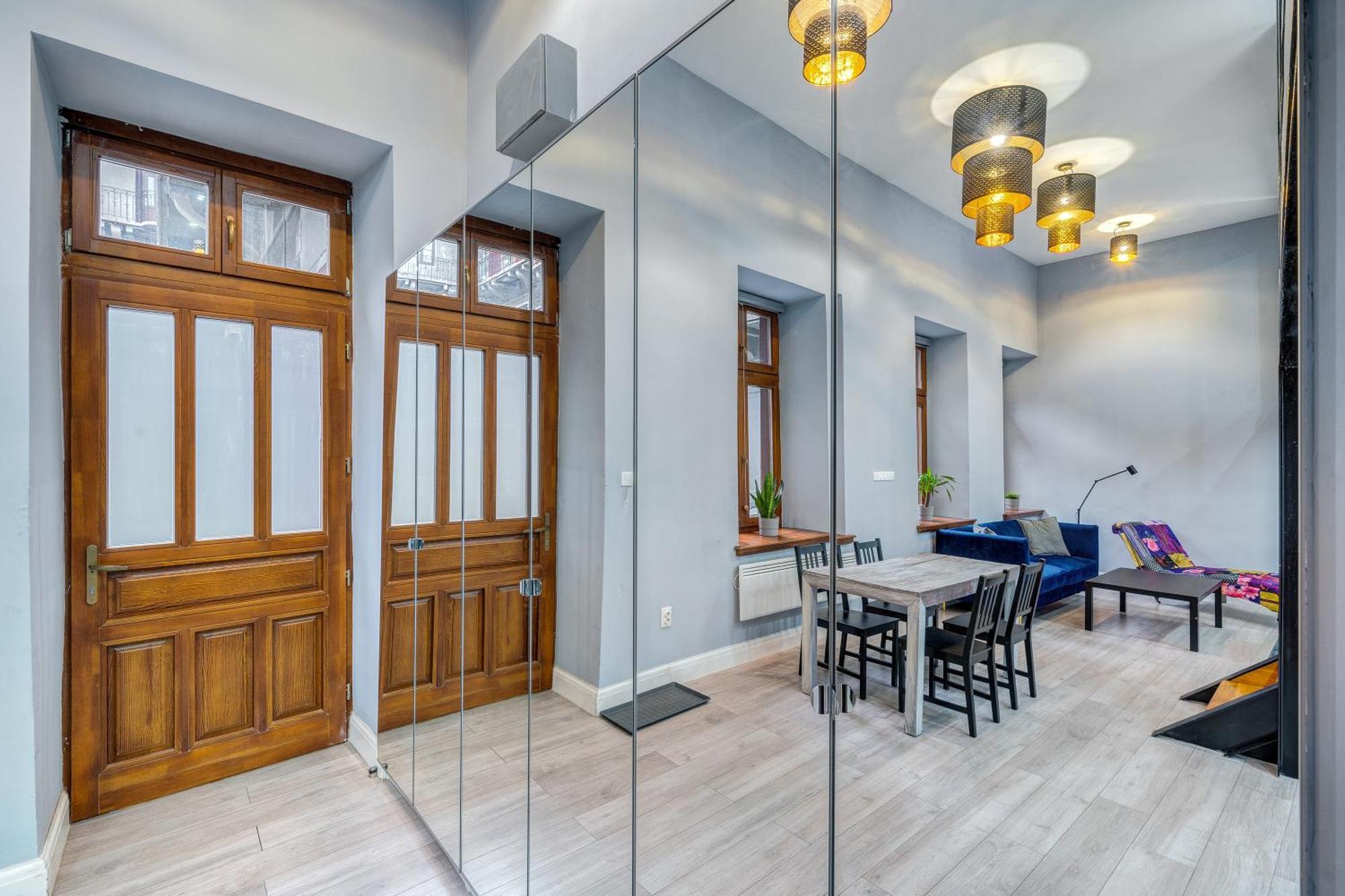 Azure Oasis In The Heart Of The City Budapest Esterno foto