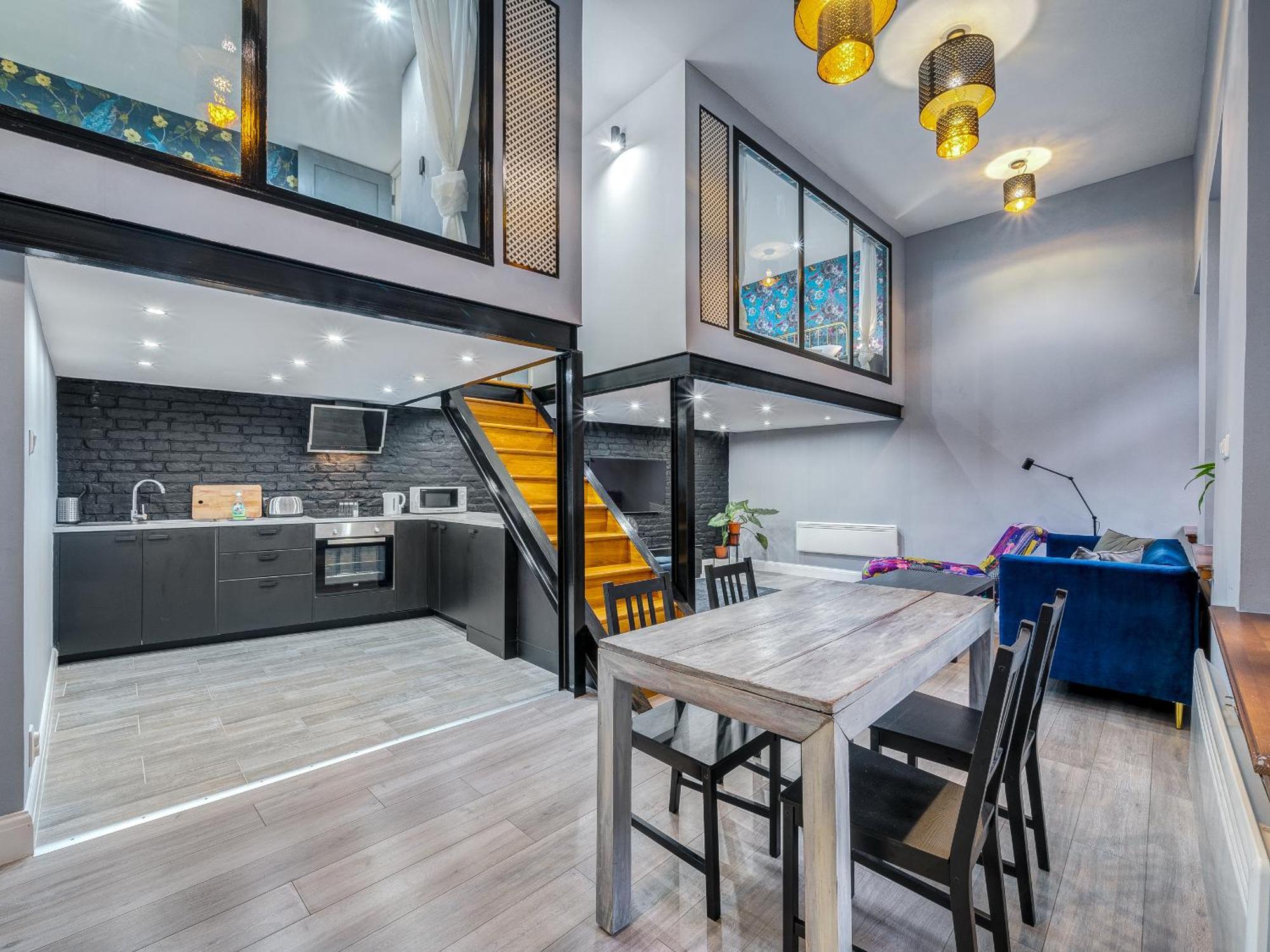 Azure Oasis In The Heart Of The City Budapest Esterno foto